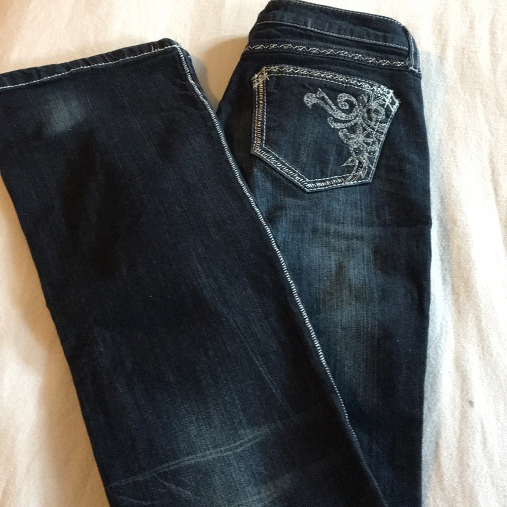Pre-own beautiful pair of rock 47 wrangler low ris